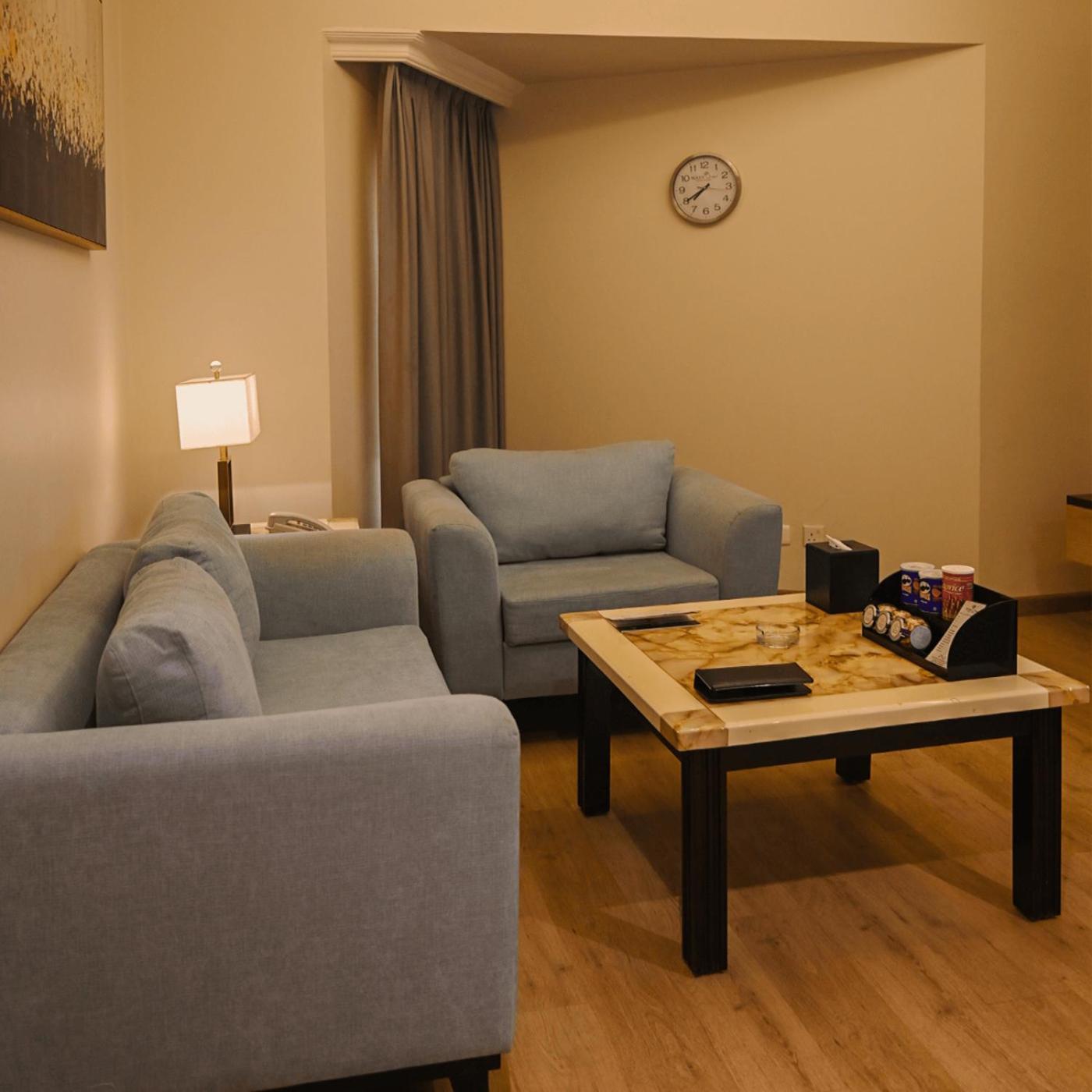Aparthotel Boudl Al Maidan Ḩafar al Bāţin Esterno foto